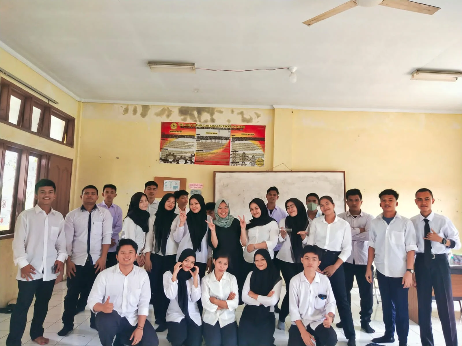 WhatsApp Image 2023-12-31 at 22.21.03 (1)